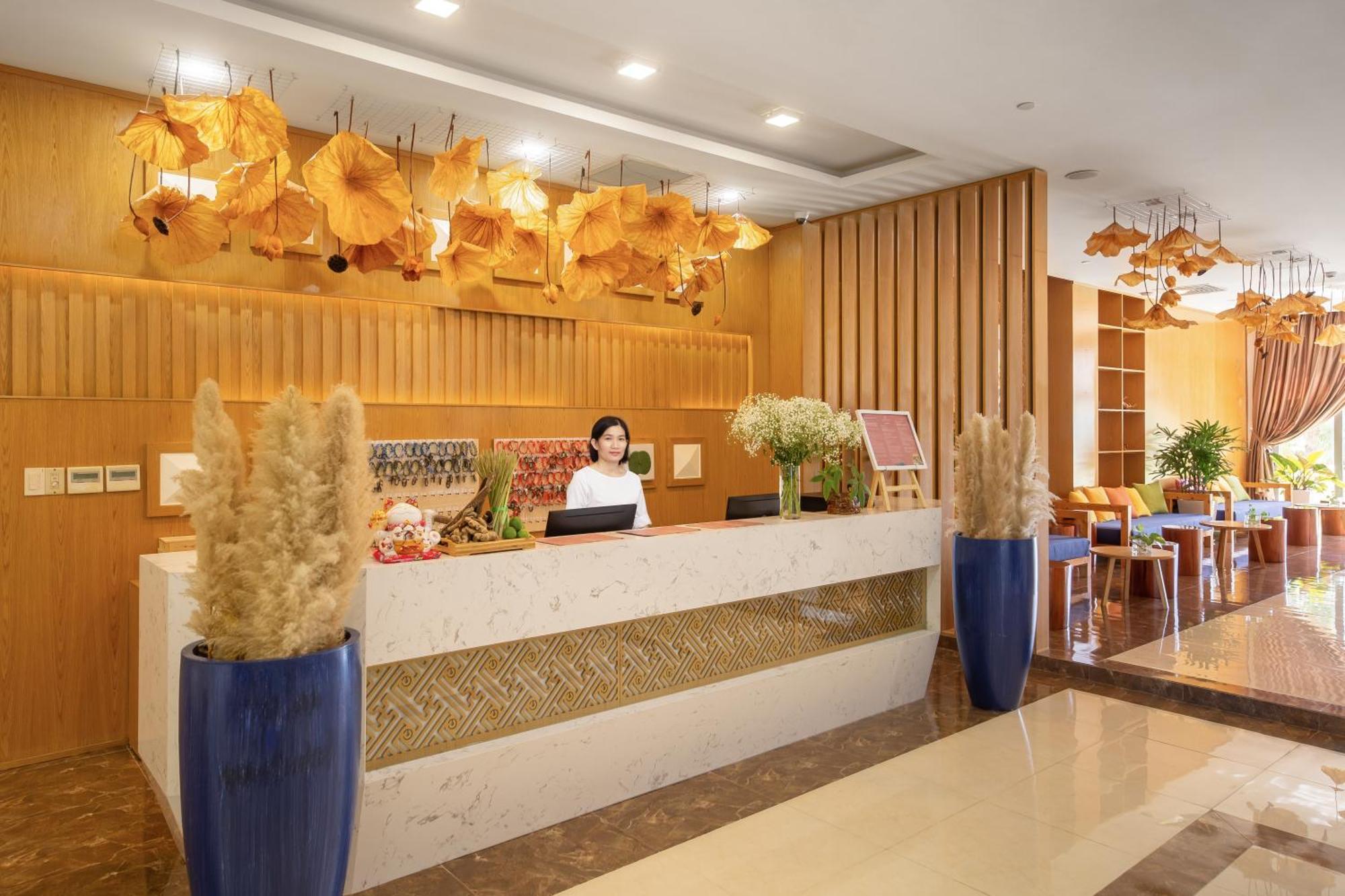 The Pearl Aparthotel